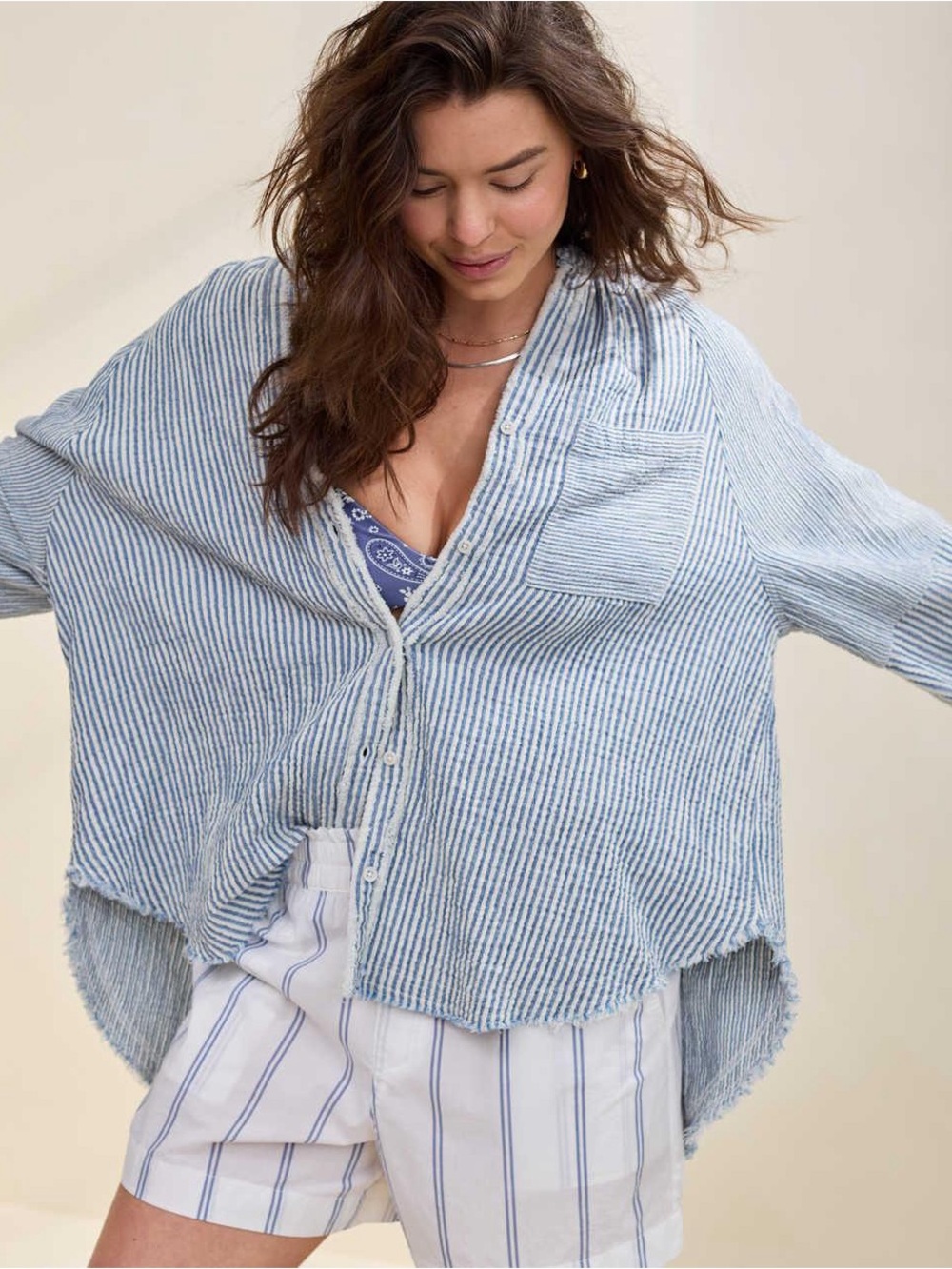 Aerie Daybreak Camisa Estilo Cover Up Oversized Blue White Stripe Size S